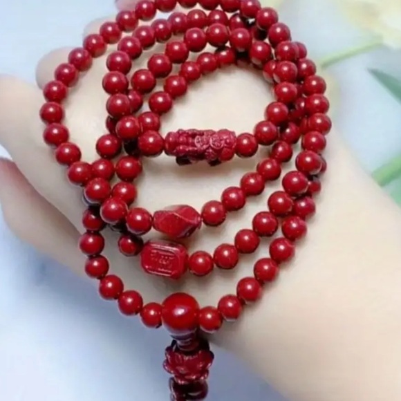 Cinnabar Lotus Meditation Mala - Picture 4 of 6
